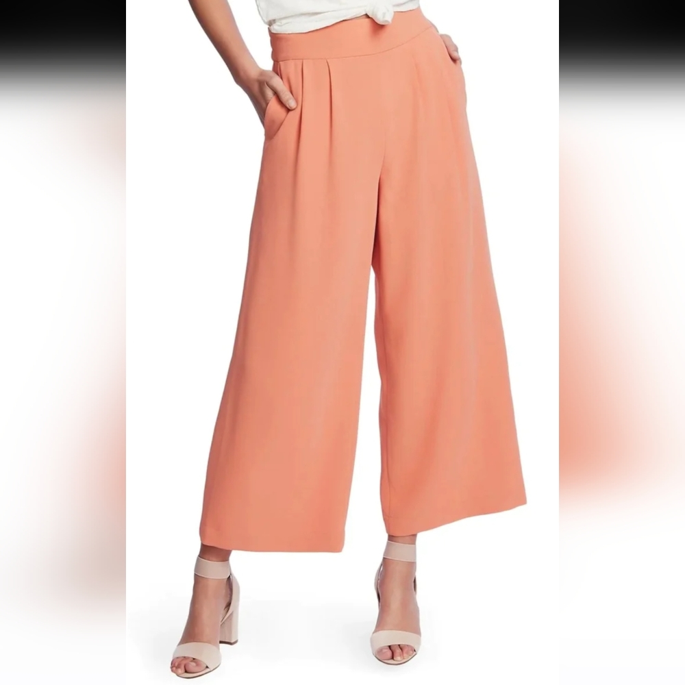 1 State wide leg crepe pant. Size S. Coral/peach.